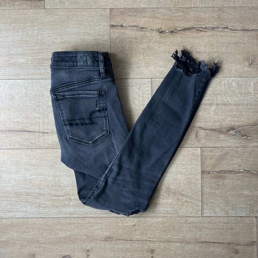 American Eagle Black Distressed Skinny Jeans